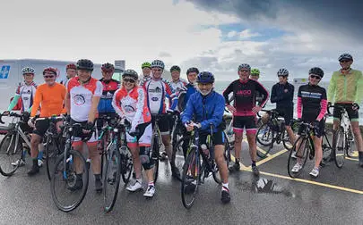 image of First 'community relay' ride braves pollution to sound alarm on non-smoking lung cancers