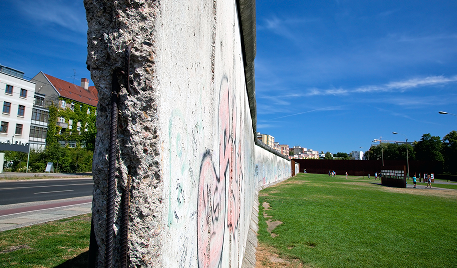 How Divisions Between East And West Germany Persist 30 Years After   GD Berlin Wall 920x540 