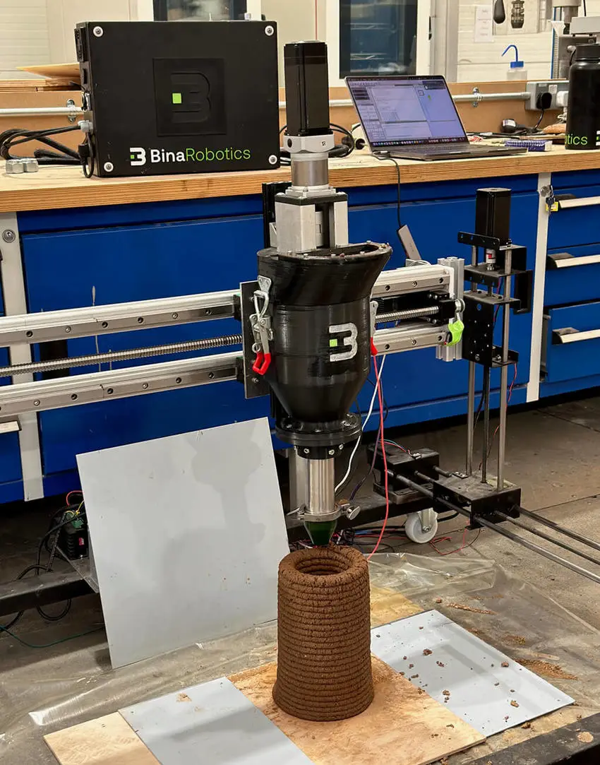 The 3D concrete printer technology used at Bina Robotics